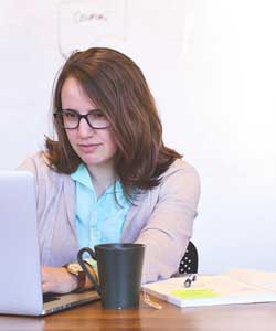 打爆别人短信的软件